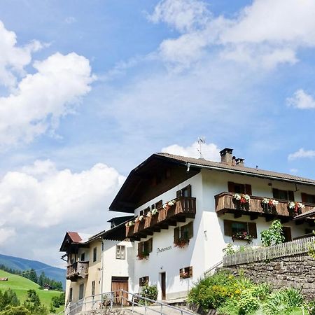 Ciasa Preroman App. Vista Castello Apartment Сан Мартино ин Бадия Екстериор снимка